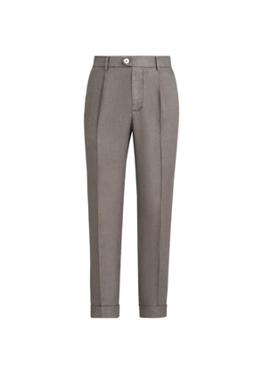 Brunello Cucinelli garment-dyed trousers in linen gabardine with pleat - Brown