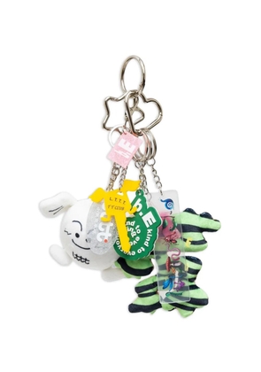 b.Eautiful multi-charm keyring - White