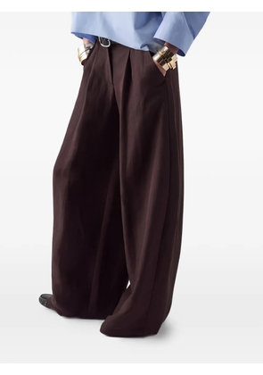 Liviana Conti pleated trousers - Brown
