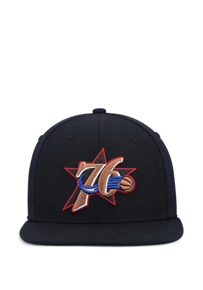 Mitchell & Ness NBA Philadelphia 76ers team groun 2.0 snapback cap - Black