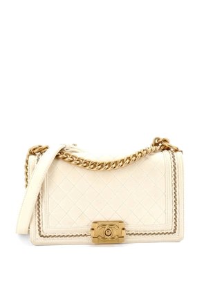 CHANEL Pre-Owned Boy Flap Bag Quilted Lambskin with Chain Detail Old Medium shoulder bag - Neutrals