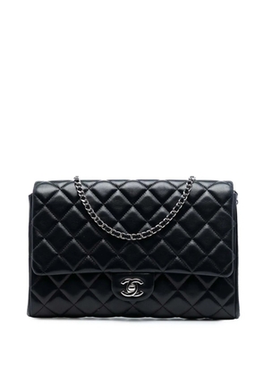 CHANEL Pre-Owned 2012-2013 Quilted Lambskin Flap Clutch with Chain shoulder bag - Black
