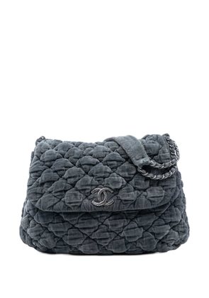 CHANEL Pre-Owned 2008-2009 Paris Moscou Bubble Quilted Velvet Flap shoulder bag - Grey