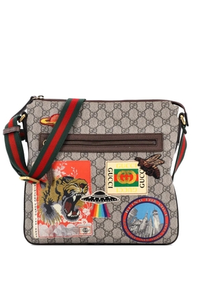 Gucci Pre-Owned Courrier Zip Messenger GG Coated Canvas with Applique Medium crossbody bag - Brown
