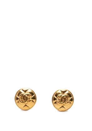 CHANEL Pre-Owned 1970-1980 CC Gold Plated Quilted Round Clip On Earrings costume earrings