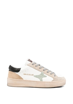 Ama Brand motif-appliqué sneakers - White