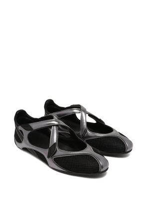 The Attico Floor 01 criss-cross ballet flat - Grey