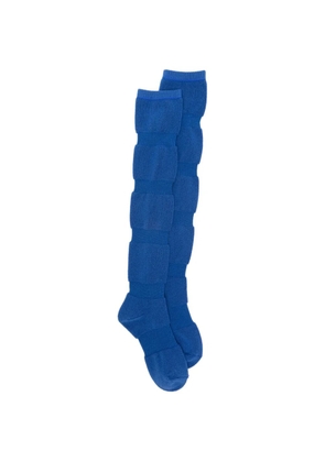 Issey Miyake ribbed socks - Blue