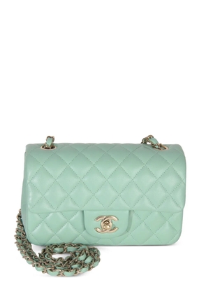 CHANEL Pre-Owned 2020s mini quilted rectangular leather crossbody bag - Green