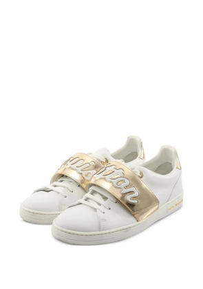 Louis Vuitton Pre-Owned 2017 logo leather sneakers - White