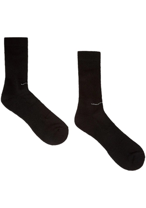 Random Identities logo-embroidered ribbed socks - Black