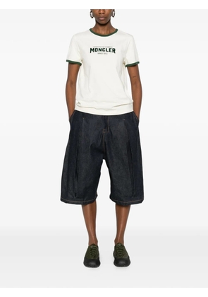 Moncler logo-print T-shirt - Neutrals