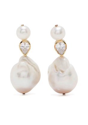 Completedworks Pulp pearl drop earrings - White