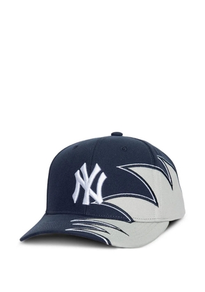 Mitchell & Ness embroidered snapback cap - Blue