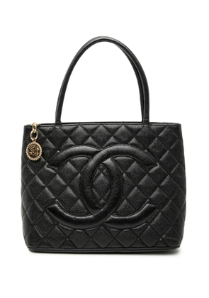 CHANEL Pre-Owned 2003-2004 Caviar Medallion tote bag - Black