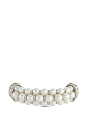 LB Exclusive diamond pearl brooch - White