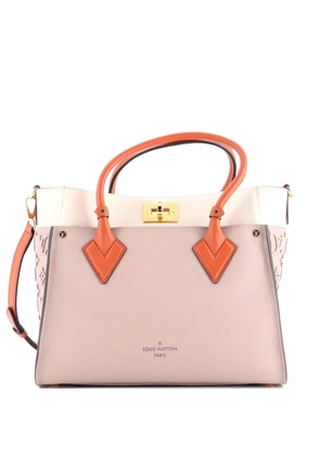 Louis Vuitton Pre-Owned On My Side Monogram Tuffetage Leather MM tote bag - Neutrals