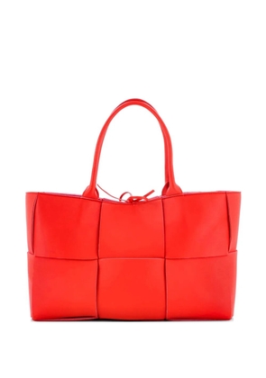 Bottega Veneta Pre-Owned Arco Maxi Intrecciato Leather Medium tote bag - Red