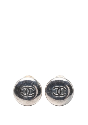 CHANEL Pre-Owned 1996 CC Silver Plated Round Clip on Earrings costume earrings