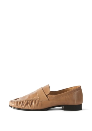 Rejina Pyo ruched leather loafers - Brown