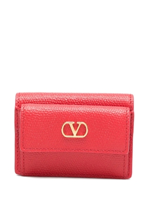 Valentino Garavani V- logo pebble-grain logo wallet - Red