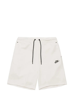 Nike logo-detail shorts - Neutrals