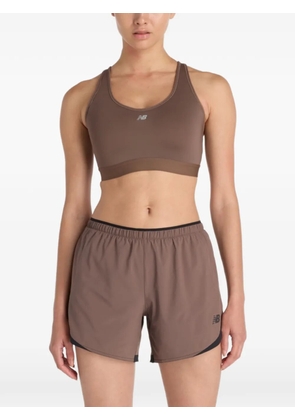 New Balance NB Essential logo detail bra - Brown