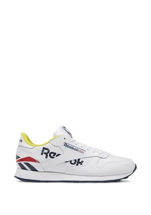 Reebok leather ati sneakers - White