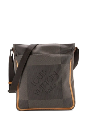 Louis Vuitton Pre-Owned Compagnon Messenger Bag Damier Geant Canvas crossbody bag - Brown