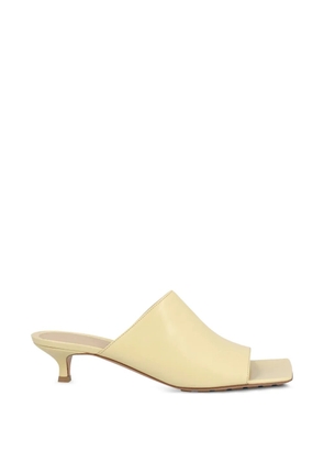 Bottega Veneta Pre-Owned stretch square-toe mules - Neutrals