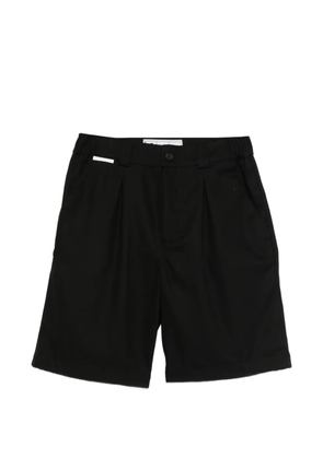 GR10K front-pleat shorts - Black
