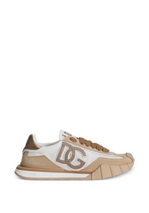 Dolce & Gabbana DG rhinestone logo sneakers - Brown