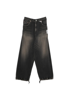 Maison MIHARA YASUHIRO logo-patch jeans - Black