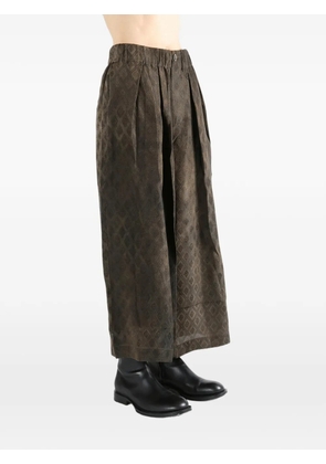 Uma Wang pleated pattern trousers - Brown