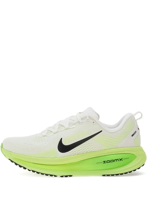 Nike Vomero 18 sneakers - White