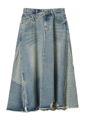 Musium Div. patchwork-effect frayed denim skirt - Blue