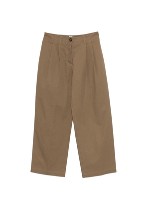 TOTEME relaxed pleated trousers - Brown