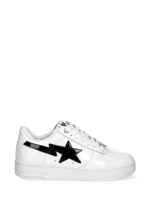 A BATHING APE® star-embellishment sneakers - White