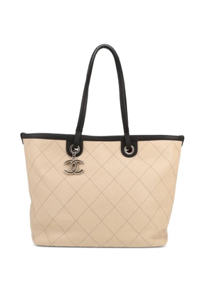 CHANEL Pre-Owned 2014 Grand Shopping handbag - Neutrals