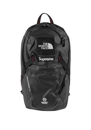 Supreme x The North Face outer tape backpack - Black