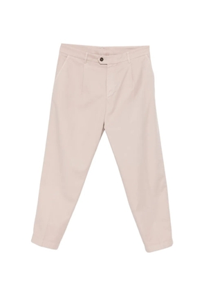 Eleventy pleated trousers - Neutrals