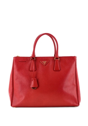 Prada Pre-Owned Double Zip Lux Saffiano Leather Large tote bag - Red