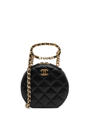 CHANEL Pre-Owned 2021-2025 Quilted Lambskin Oval Logo Chain Top Handle Round Clutch on Chain satchel - Black
