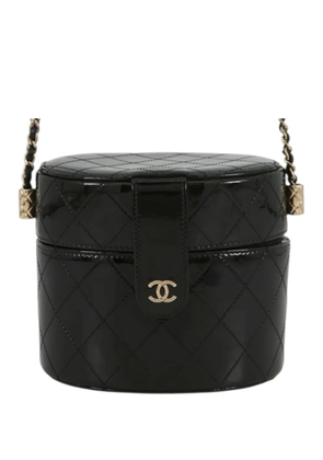 CHANEL Pre-Owned 2019 CC Quilted Patent Round Clutch With Chain vanity bag - Black