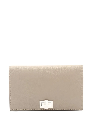 Fendi Pre-Owned Selleria Peekaboo leather bi-fold wallet - Neutrals