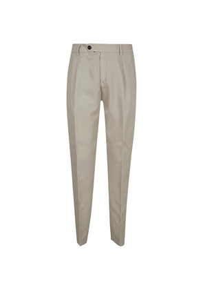 Eleventy pleated trousers - Neutrals