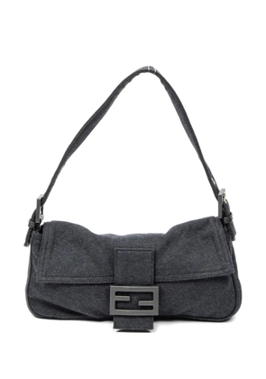 Fendi Pre-Owned Baguette shoulder bag - Grey