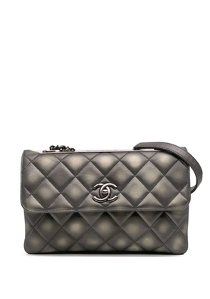 CHANEL Pre-Owned 2015-2016 Quilted Metallic Lambskin Trendy CC Flap shoulder bag - Grey