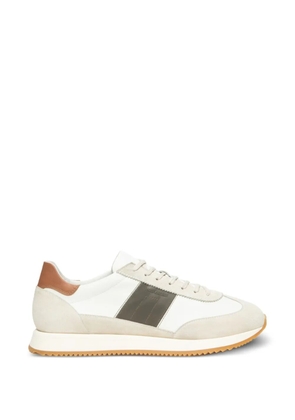 NERO GIARDINI striped-detail panelled sneakers - White