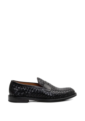 Doucal's woven penny loafers - Black